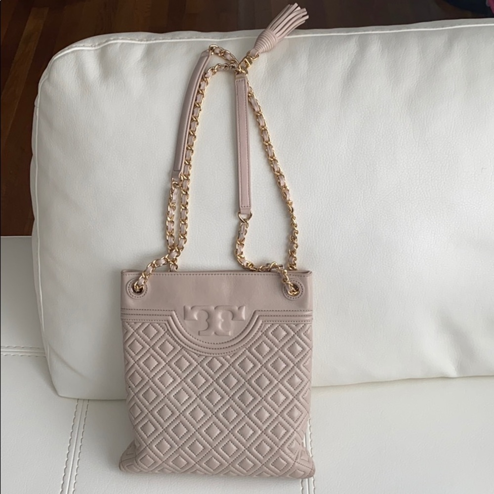 Tory burg crossbody or shoulder bag